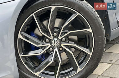 Хетчбек Volkswagen Scirocco 2009 в 