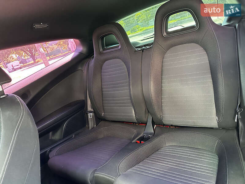 Хетчбек Volkswagen Scirocco 2009 в Павлограді