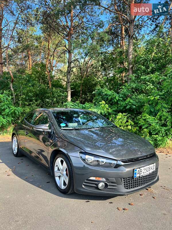 Хетчбек Volkswagen Scirocco 2010 в Дніпрі