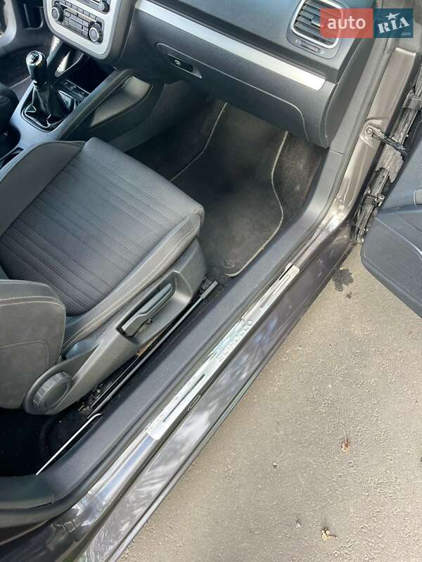 Хетчбек Volkswagen Scirocco 2010 в Дніпрі