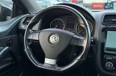 Хэтчбек Volkswagen Scirocco 2009 в 