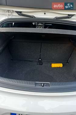 Хэтчбек Volkswagen Scirocco 2013 в 