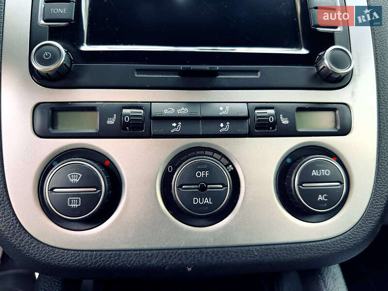 Хетчбек Volkswagen Scirocco 2008 в Запоріжжі