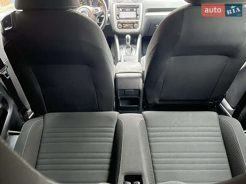 Хэтчбек Volkswagen Scirocco 2011 в Киеве