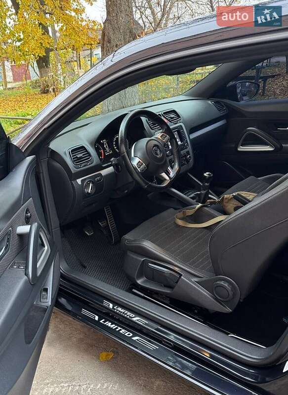 Хэтчбек Volkswagen Scirocco 2012 в Дубно
