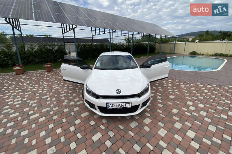 Хэтчбек Volkswagen Scirocco 2009 в Виноградове