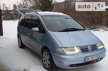 Минивэн Volkswagen Sharan 2000 в Ивано-Франковске
