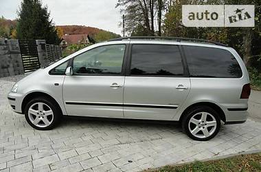 Минивэн Volkswagen Sharan 2006 в Дубровице