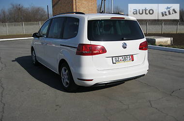 Минивэн Volkswagen Sharan 2013 в 