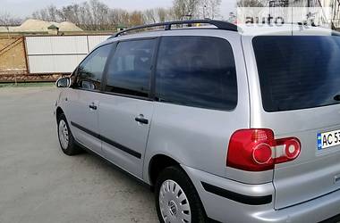 Минивэн Volkswagen Sharan 2007 в Луцке