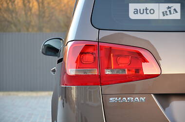 Мінівен Volkswagen Sharan 2011 в 