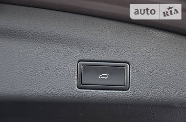 Мінівен Volkswagen Sharan 2011 в 