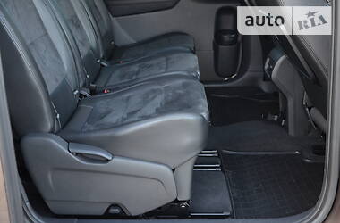 Мінівен Volkswagen Sharan 2011 в 