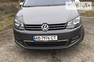 Минивэн Volkswagen Sharan 2012 в 