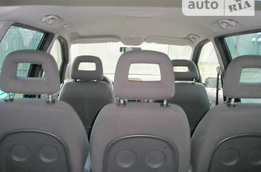 Седан Volkswagen Sharan 2003 в 