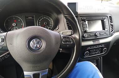 Універсал Volkswagen Sharan 2012 в Чернівцях