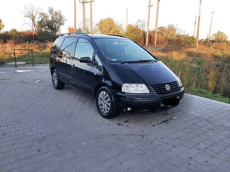 Минивэн Volkswagen Sharan 2001 в Ивано-Франковске