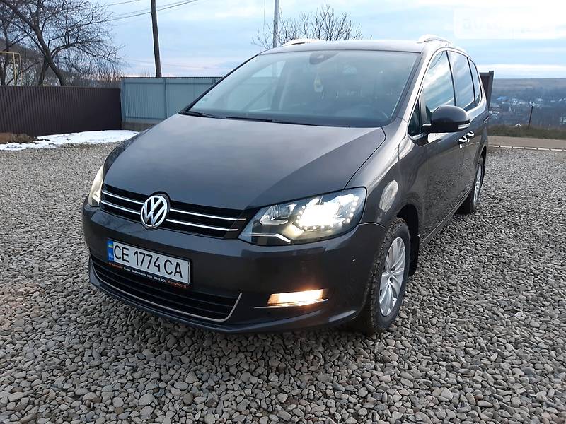 Минивэн Volkswagen Sharan 2014 в Черновцах