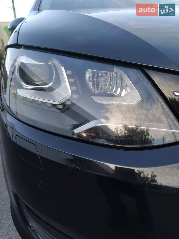 Минивэн Volkswagen Sharan 2015 в Белой Церкви