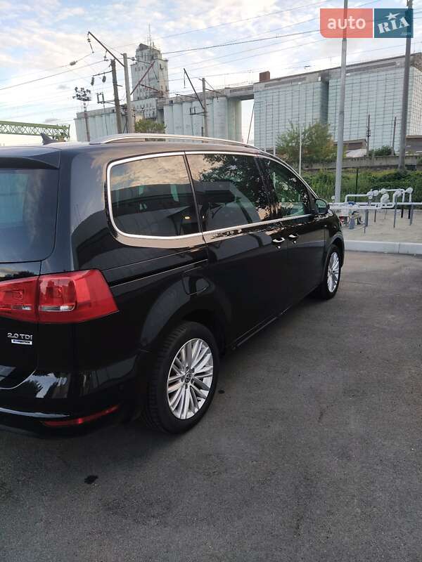 Минивэн Volkswagen Sharan 2015 в Белой Церкви