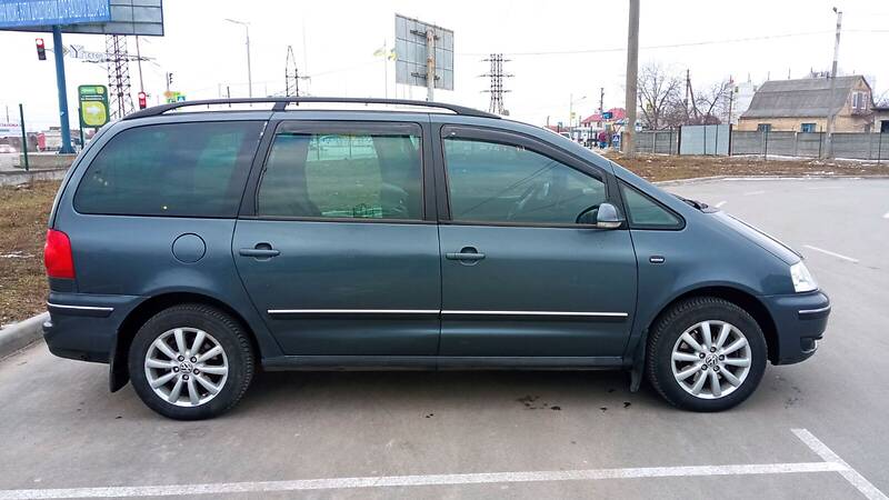 Минивэн Volkswagen Sharan 2007 в Боярке