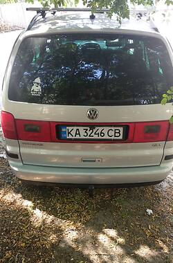 Минивэн Volkswagen Sharan 2003 в 