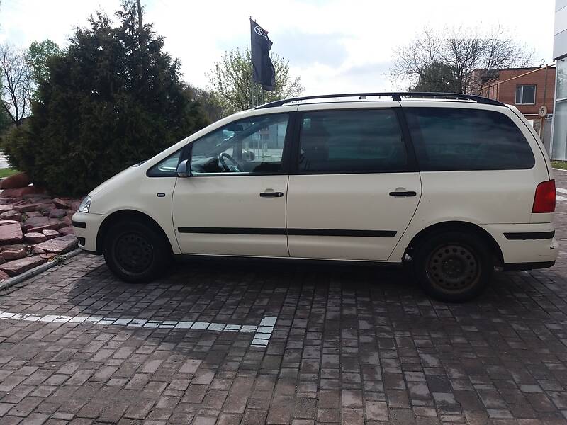 Універсал Volkswagen Sharan 2007 в Рівному