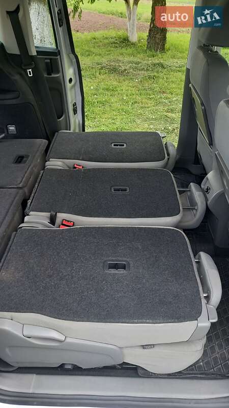 Минивэн Volkswagen Sharan 2011 в Ровно