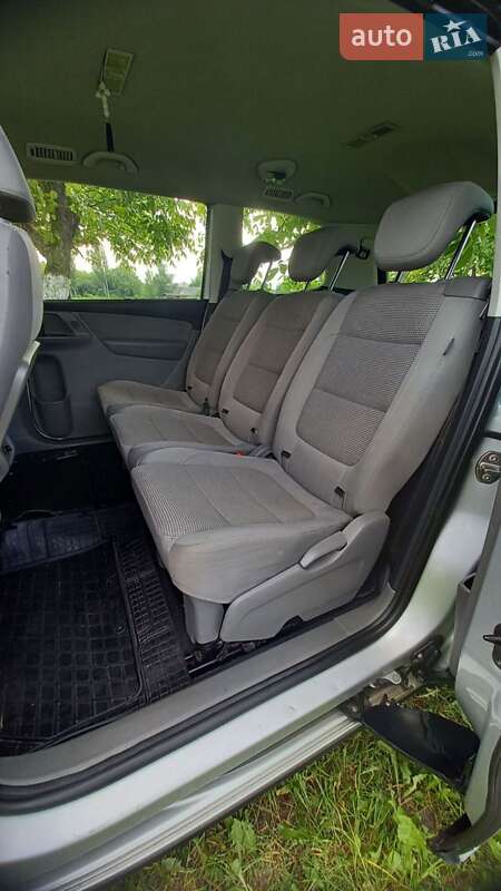 Минивэн Volkswagen Sharan 2011 в Ровно