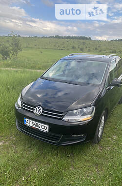 Минивэн Volkswagen Sharan 2015 в Ивано-Франковске