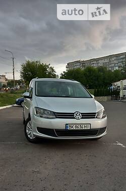 Минивэн Volkswagen Sharan 2011 в Ровно