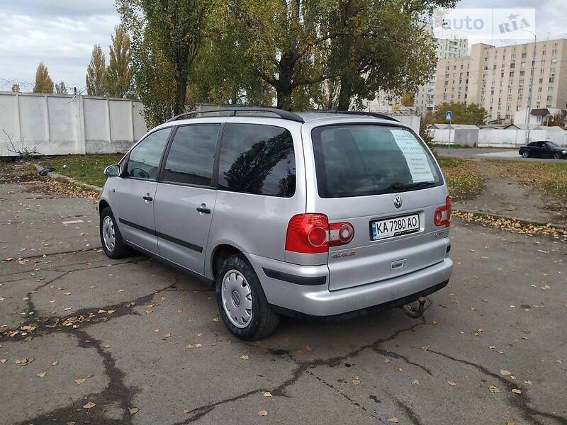 Мінівен Volkswagen Sharan 2007 в Києві