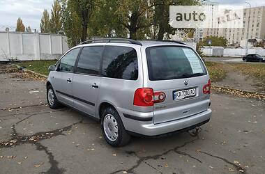 Минивэн Volkswagen Sharan 2007 в 