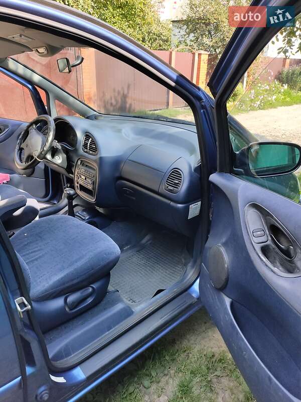 Минивэн Volkswagen Sharan 1996 в Чернигове фото 10 Минивэн Volkswagen Sharan 1996 в Чернигове