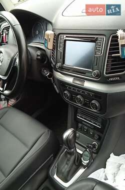 Минивэн Volkswagen Sharan 2016 в Виннице