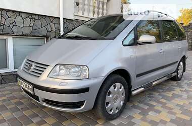 Минивэн Volkswagen Sharan 2002 в Хмельницком