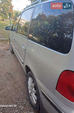 Минивэн Volkswagen Sharan 2007 в 