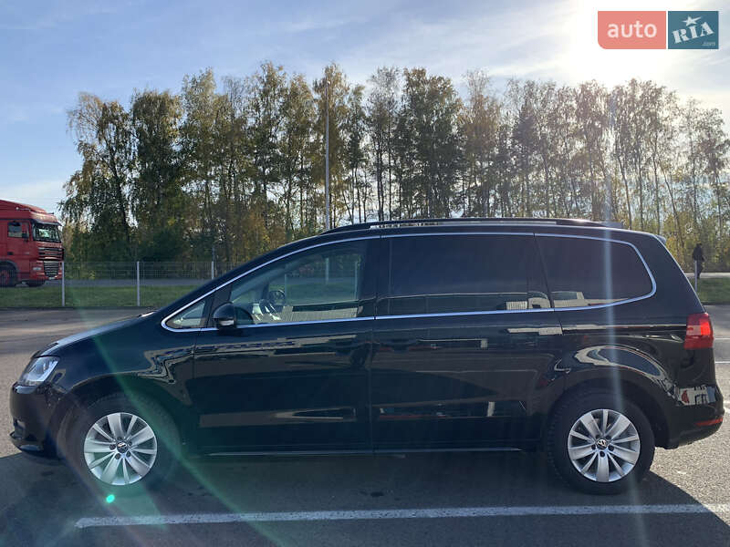 Мінівен Volkswagen Sharan 2010 в Ковелі