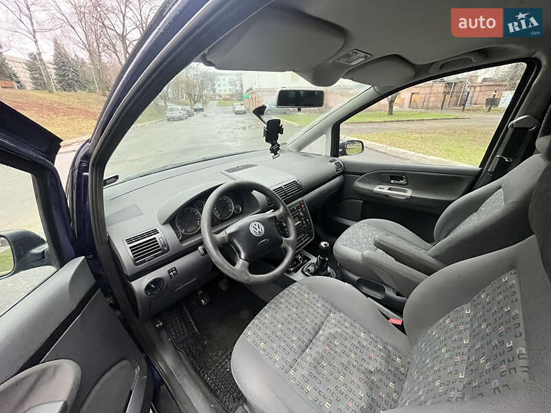 Мінівен Volkswagen Sharan 2003 в Краматорську