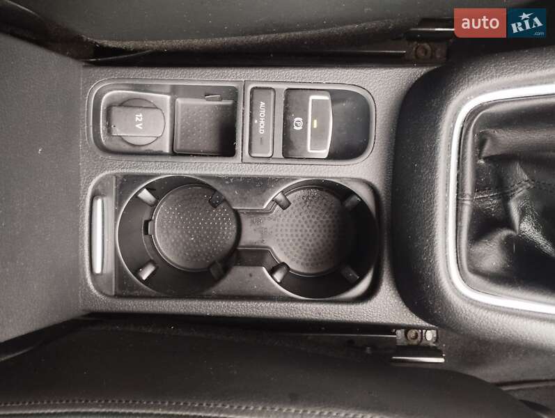 Мінівен Volkswagen Sharan 2012 в Новояворівську