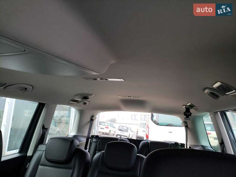 Мінівен Volkswagen Sharan 2016 в Дніпрі