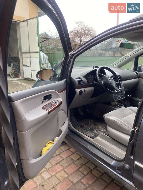 Мінівен Volkswagen Sharan 2005 в Тернополі
