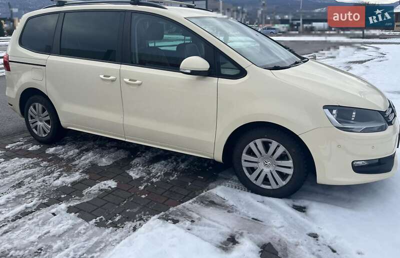 Минивэн Volkswagen Sharan 2012 в Ужгороде