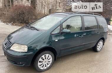 Минивэн Volkswagen Sharan 2003 в Каменец-Подольском