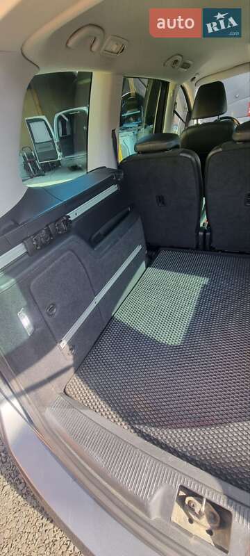 Минивэн Volkswagen Sharan 2011 в Ковеле