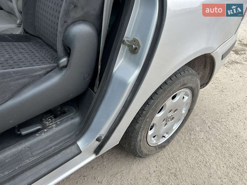 Минивэн Volkswagen Sharan 2000 в Тернополе