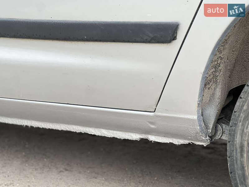 Минивэн Volkswagen Sharan 2000 в Тернополе