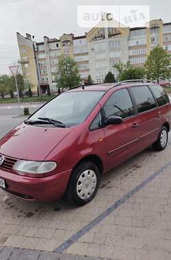 Мінівен Volkswagen Sharan 1999 в Івано-Франківську