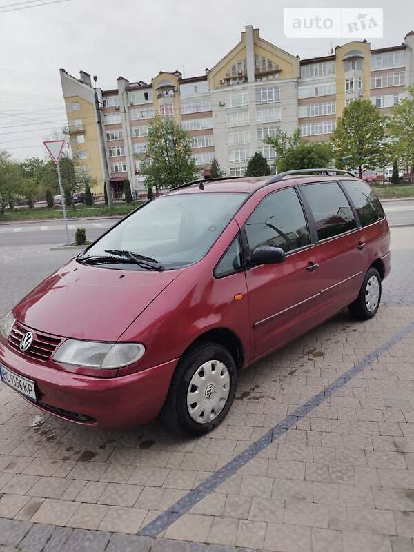 Минивэн Volkswagen Sharan 1999 в Ивано-Франковске