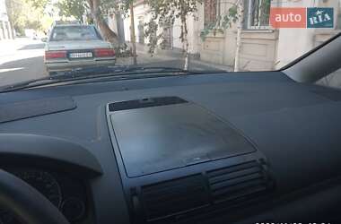 Минивэн Volkswagen Sharan 2000 в 